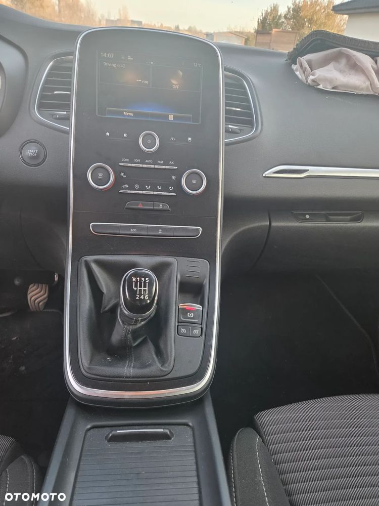 Renault Scenic ENERGY dCi 110 EXPERIENCE - 9