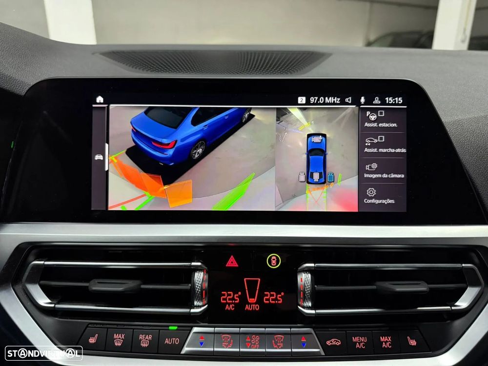 BMW 330 e Touring Pack Desportivo M Auto - 14