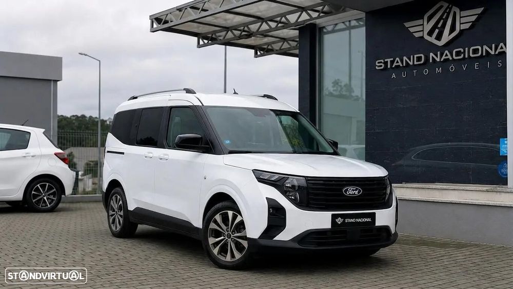 Ford Tourneo Courier 1.0 EcoBoost Titanium - 4