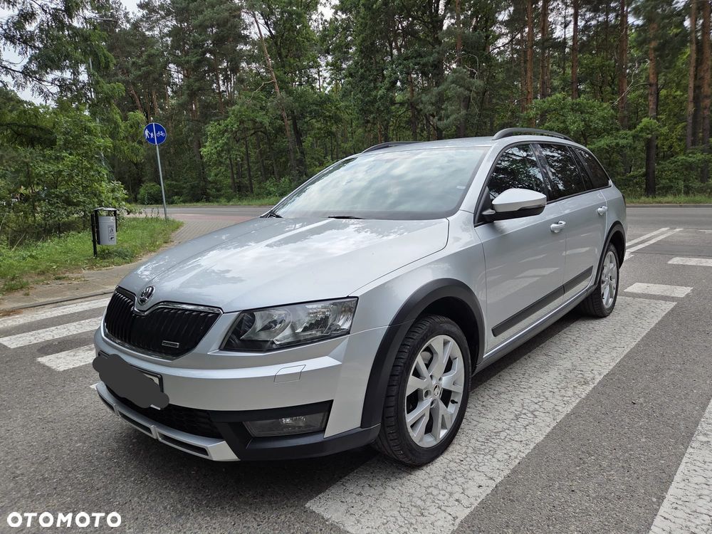 Skoda Octavia Scout 2.0 TDI 4x4 DSG - 1