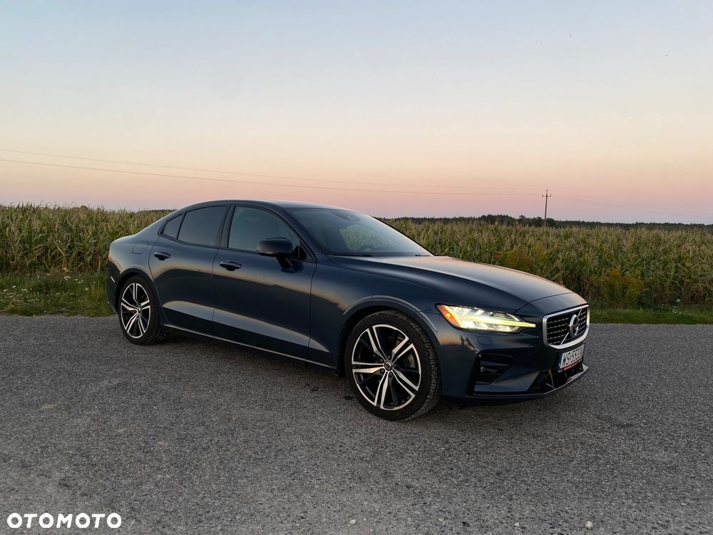 Volvo S60 T5 R-Design - 6