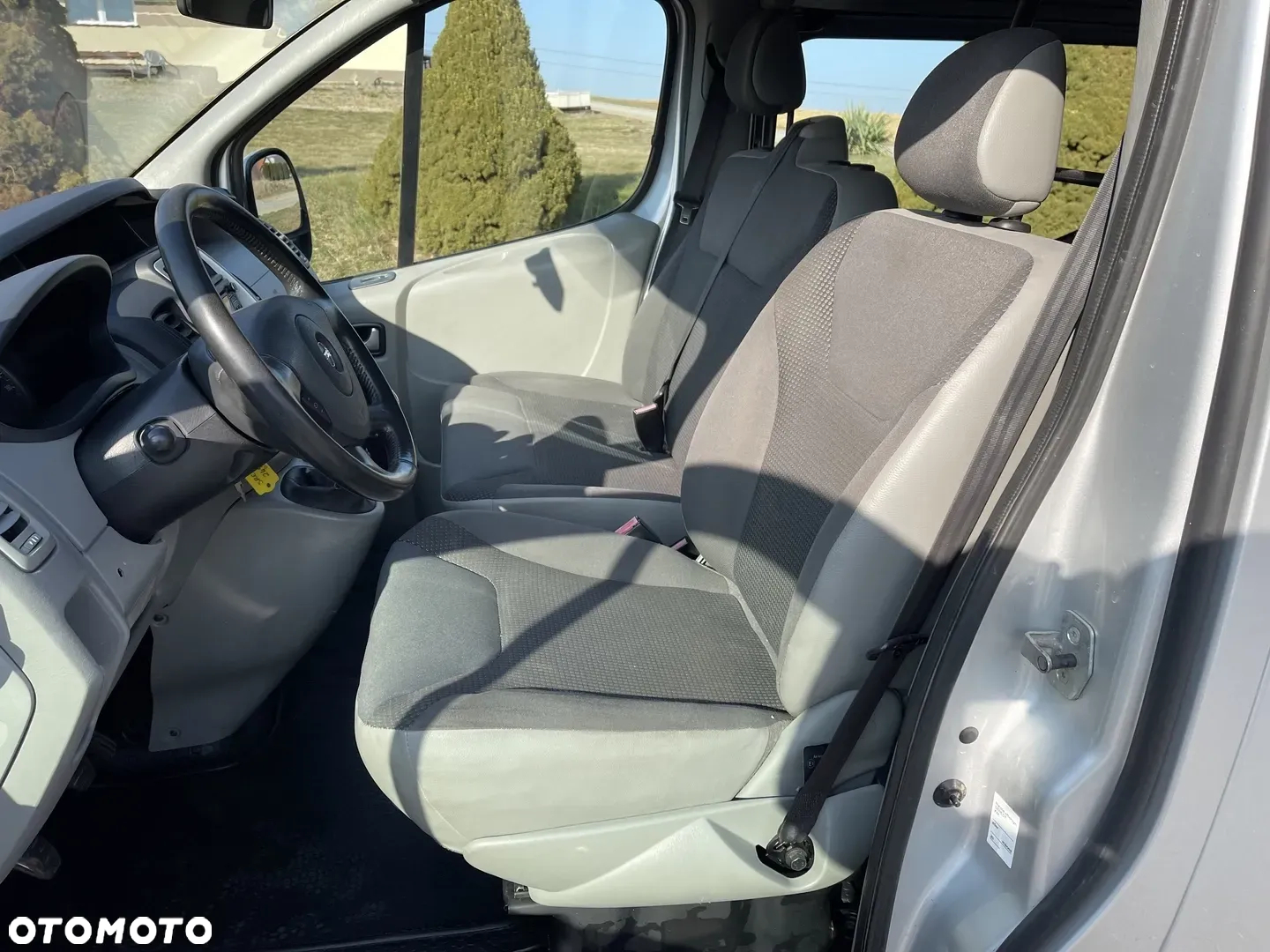 Opel Vivaro L2H1 - 24