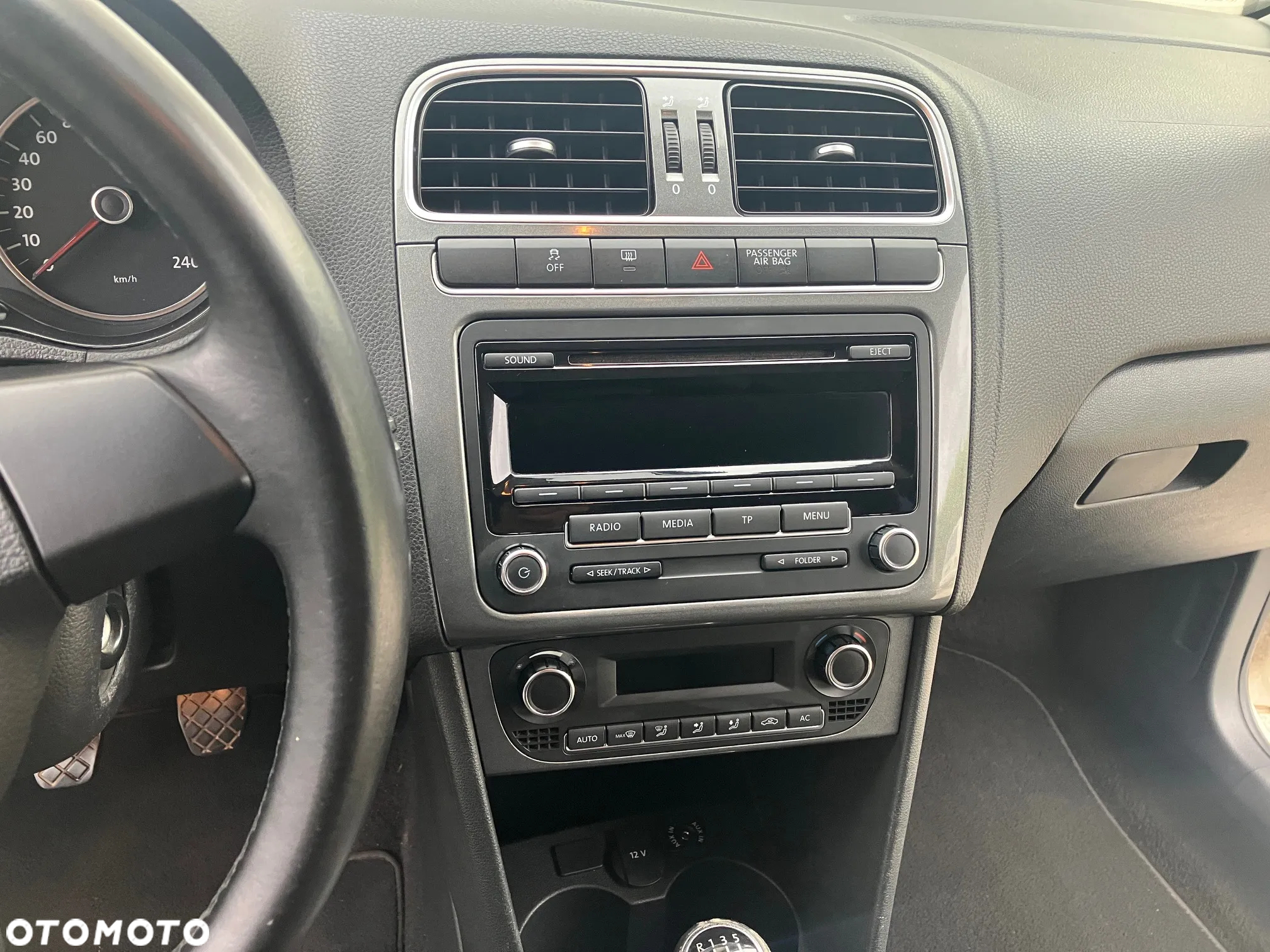 Volkswagen Polo 1.6 TDI DPF Comfortline - 15
