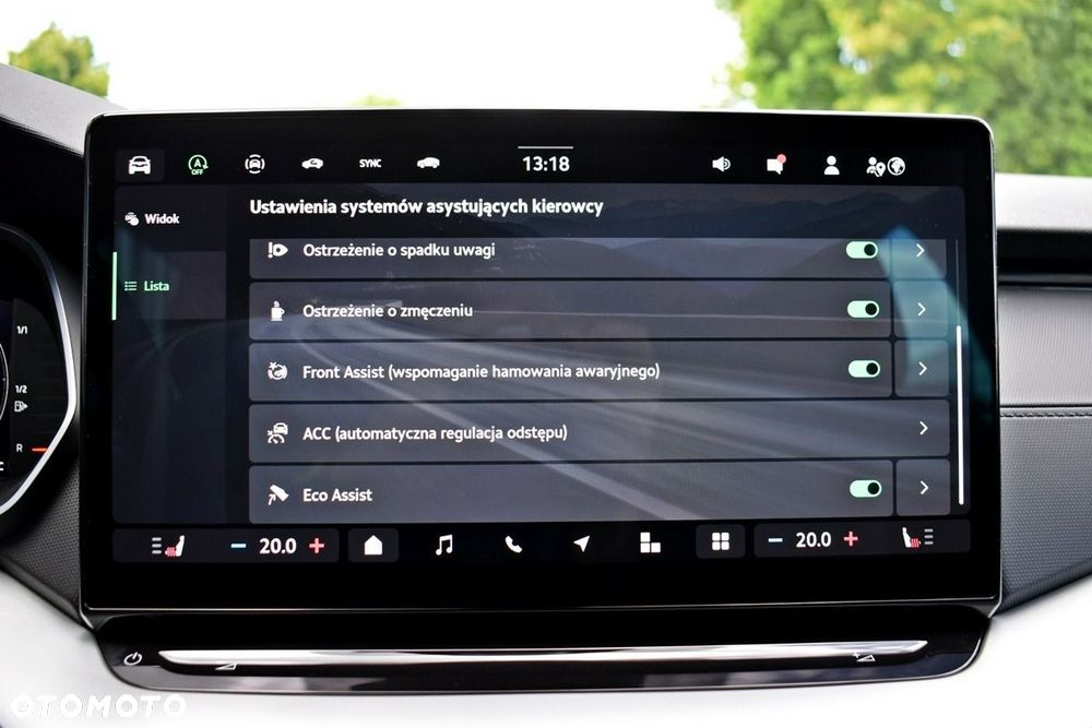 Skoda Octavia 1.5 TSI mHEV Selection DSG - 24