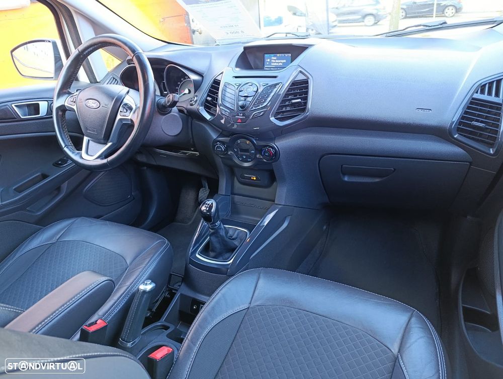 Ford EcoSport 1.0 STCi Titanium - 5