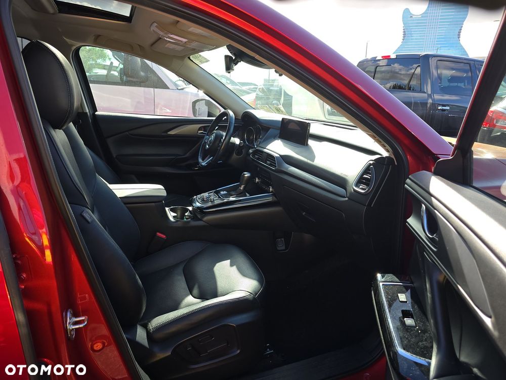 Mazda CX-9 - 10