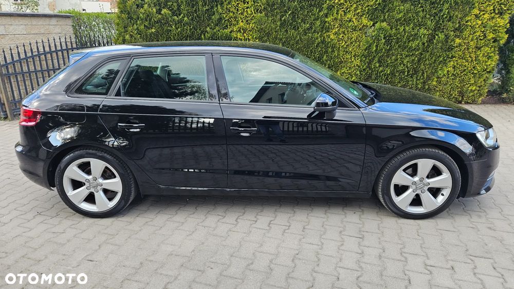 Audi A3 Sportback 1.4 TFSI Attraction - 3