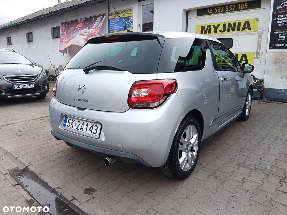 Citroën DS3 HDi 90 FAP SoChic - 5