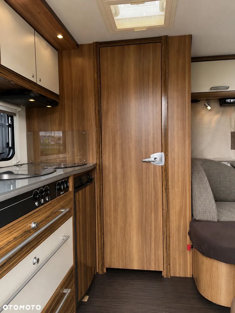 Dethleffs LifeStyle 545 DBM - 12