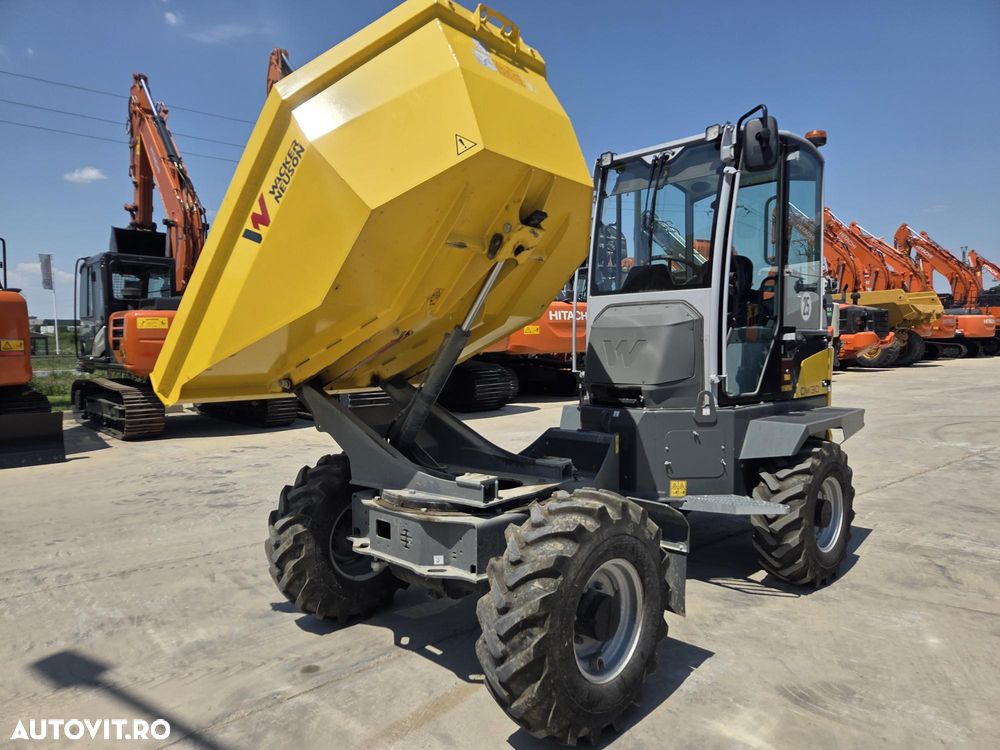 Wacker DUMPER 3 TONE, basculare LATARALA, CABINA cu aer conditionat, 2023, EX DEMO cu 152 ore, anv 98% ok, motor Perkins 50CP, lungime 3,7m, inaltime 2,8m, latime 1,8m, Masa operationala 5,8t, masa propie 2,8t, leasing 4 ani-CA NOU-PROMOTIE 26.900Eur+Tva - 1