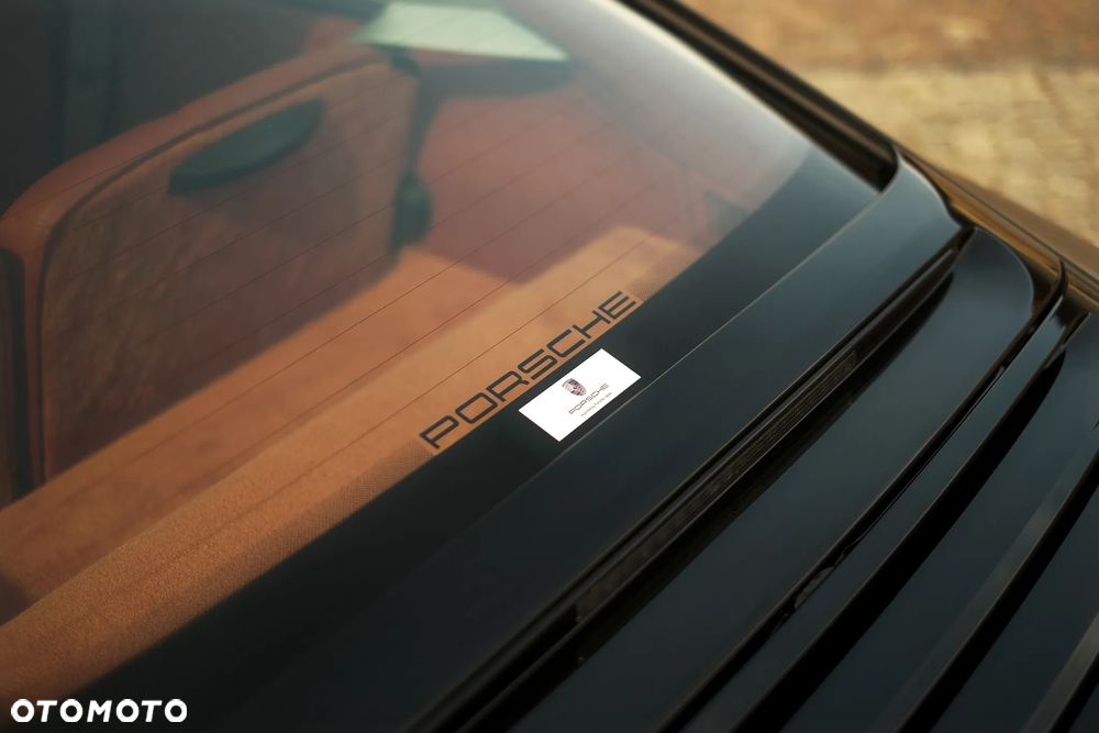 Porsche 911 - 18