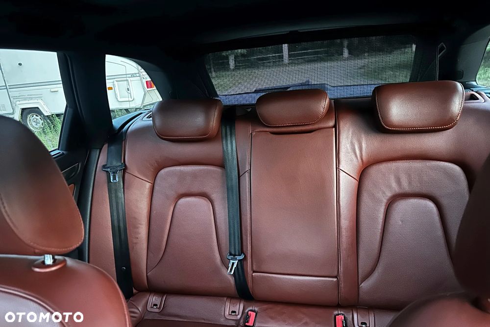 Audi S4 Avant S tronic - 16