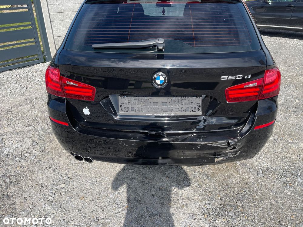 BMW Seria 5 520d Luxury Line - 9