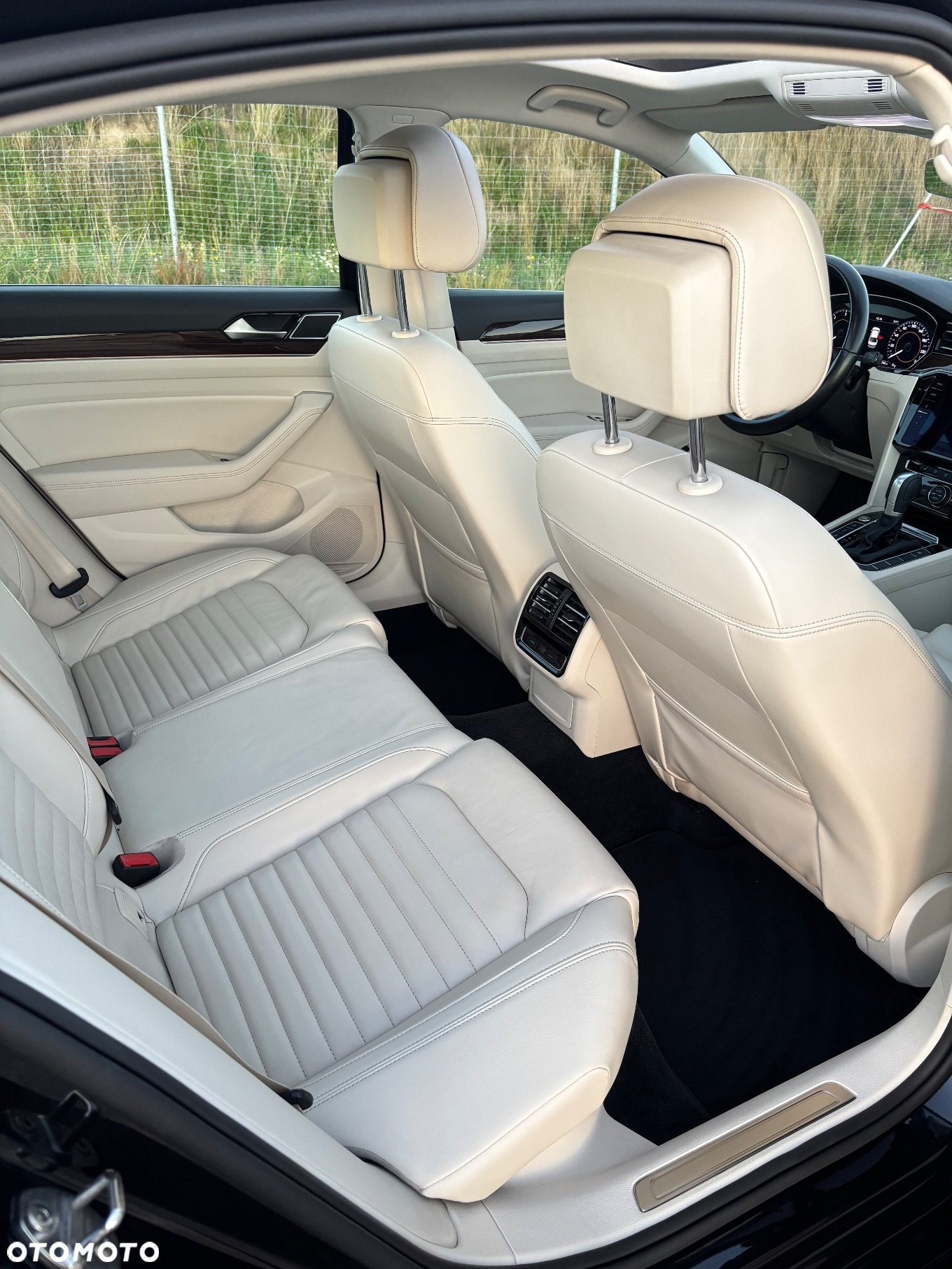 Volkswagen Passat 2.0 TDI Bi-Turbo BMT 4Mot Highline DSG - 22