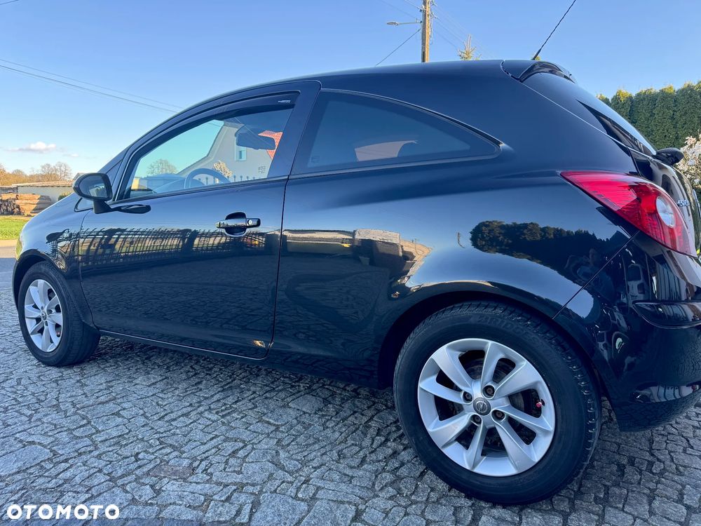 Opel Corsa 1.2 16V Energy - 10