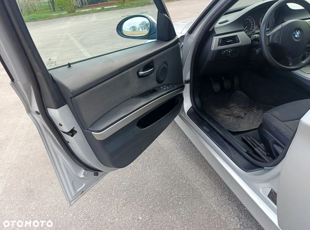 BMW Seria 3 - 20