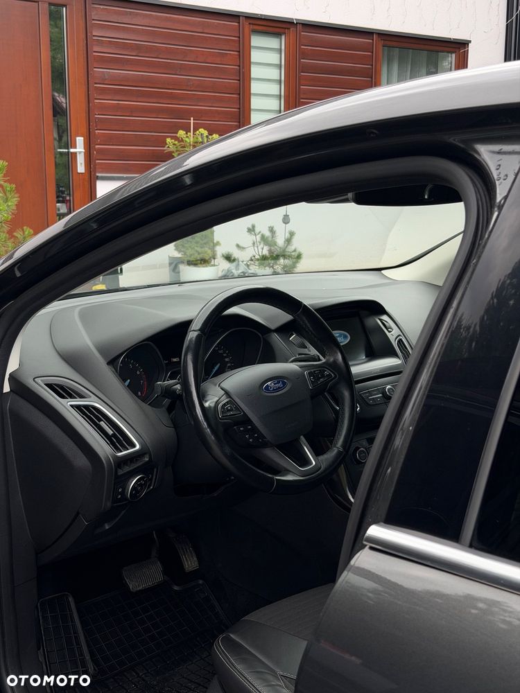 Ford Focus 1.0 EcoBoost Titanium Business - 15