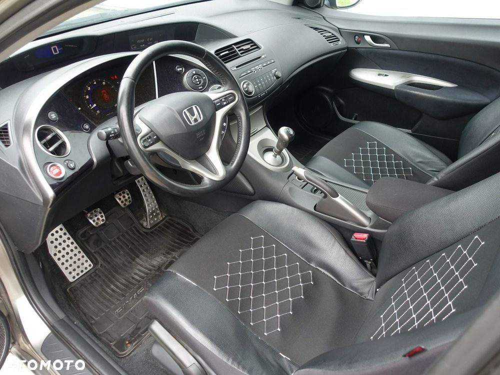 Honda Civic 1.8i-VTEC Comfort - 10