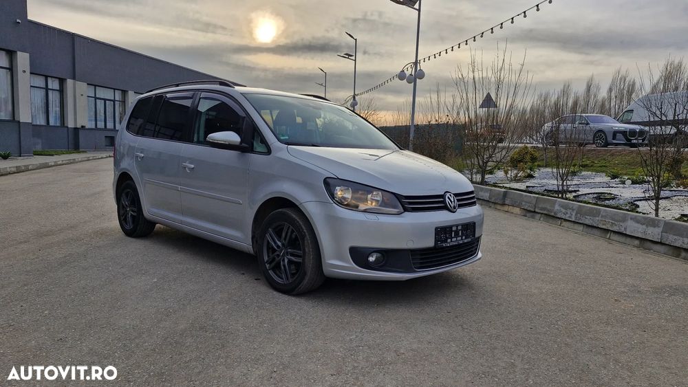 Volkswagen Touran 2.0 TDI DPF BlueMotion Technology DSG Life - 5