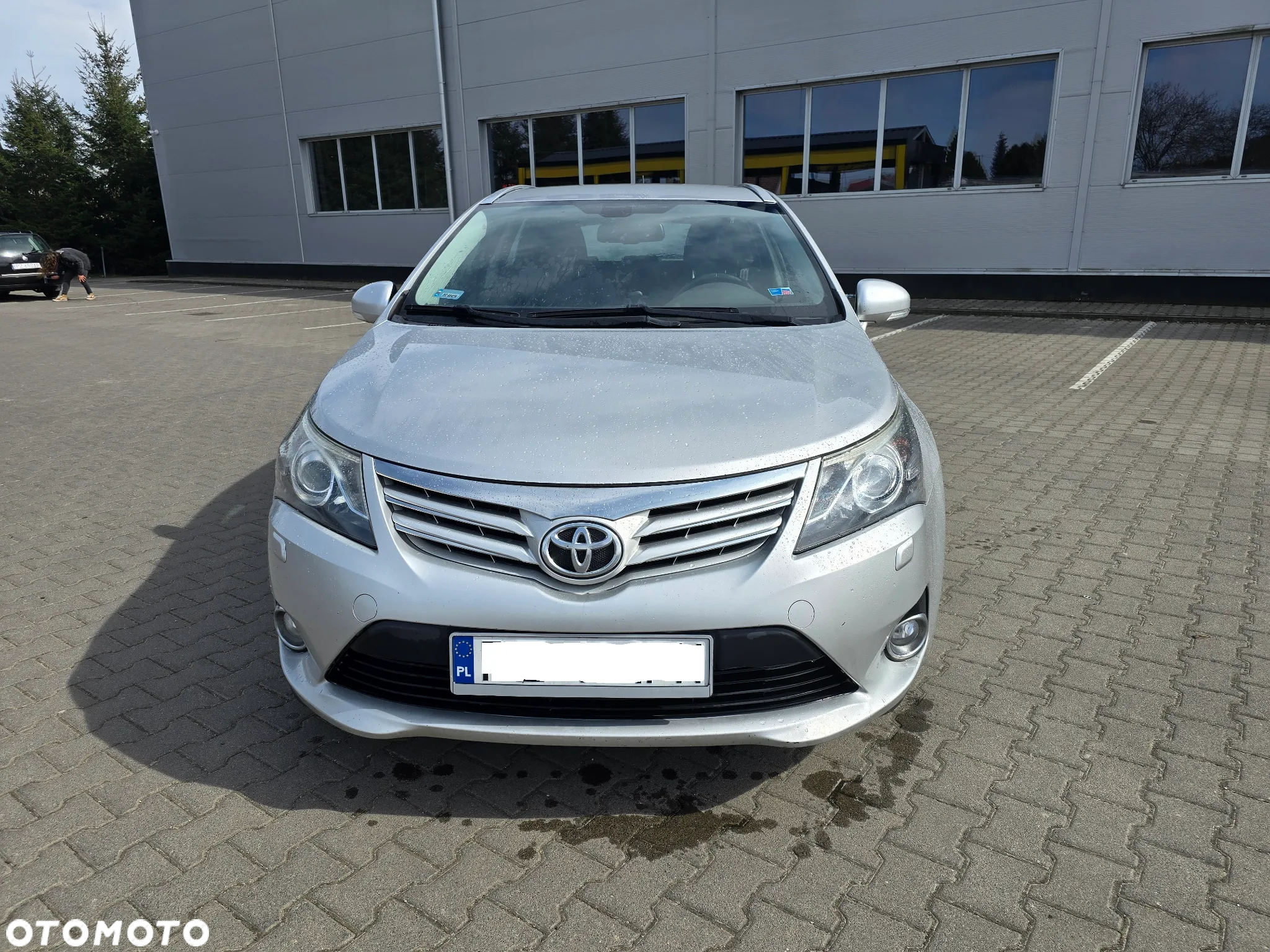 Toyota Avensis 2.0 D-4D Premium - 2