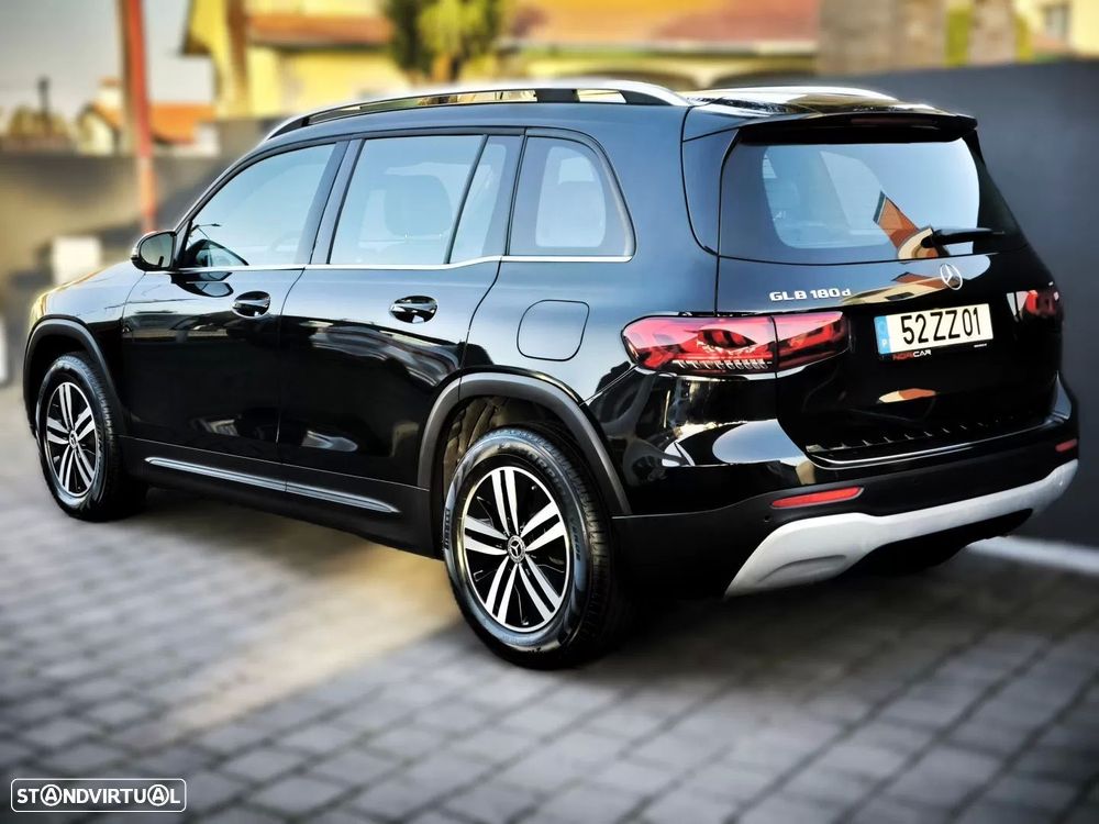 Mercedes-Benz GLB 180 d Style - 11