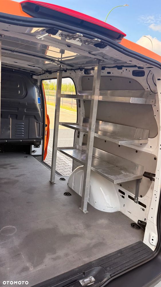 Mercedes-Benz VITO - 17