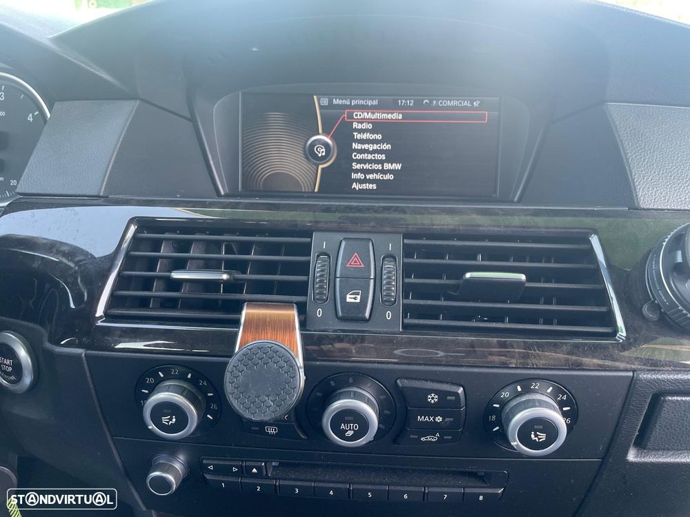 BMW 520 d Aut. Edition Sport - 27