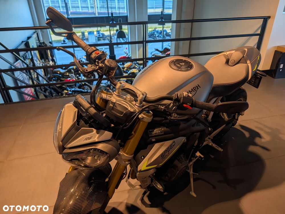 Triumph Speed Triple - 8