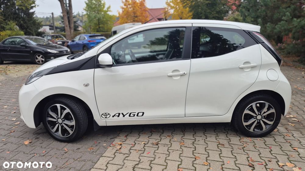 Toyota Aygo 2016 photo 2