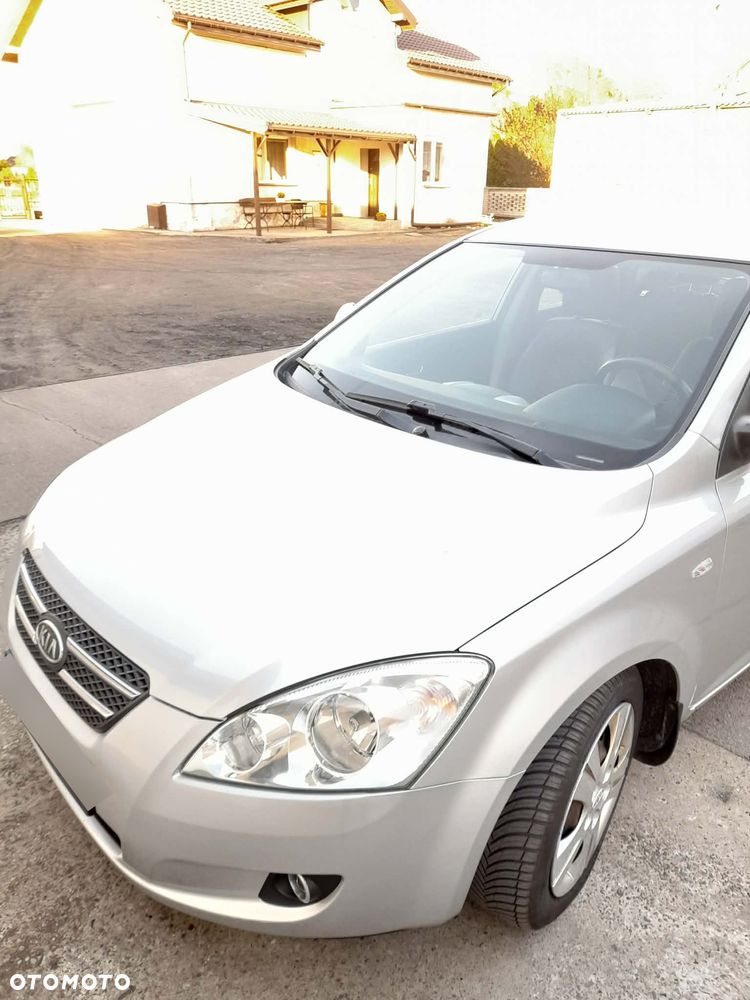 Kia Ceed 1.6 Optimum - 1