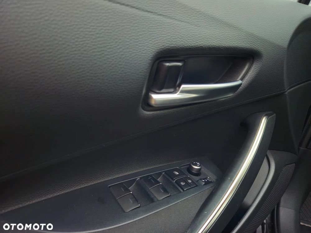 Toyota Corolla 1.8 Business Edition - 16