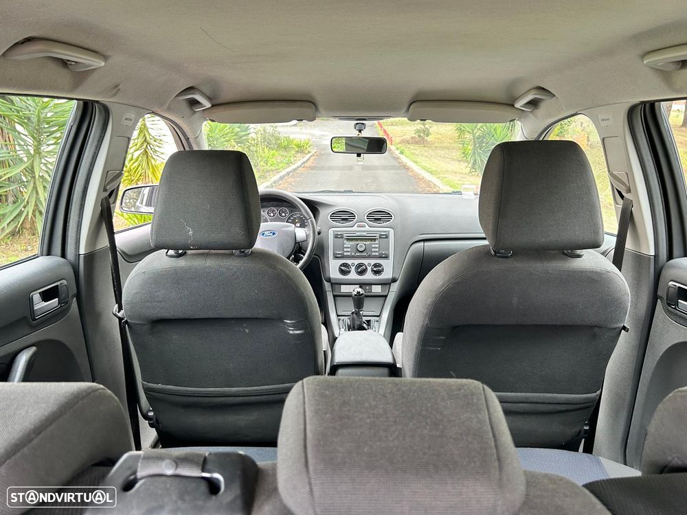 Ford Focus SW 1.6 TDCi Trend - 8