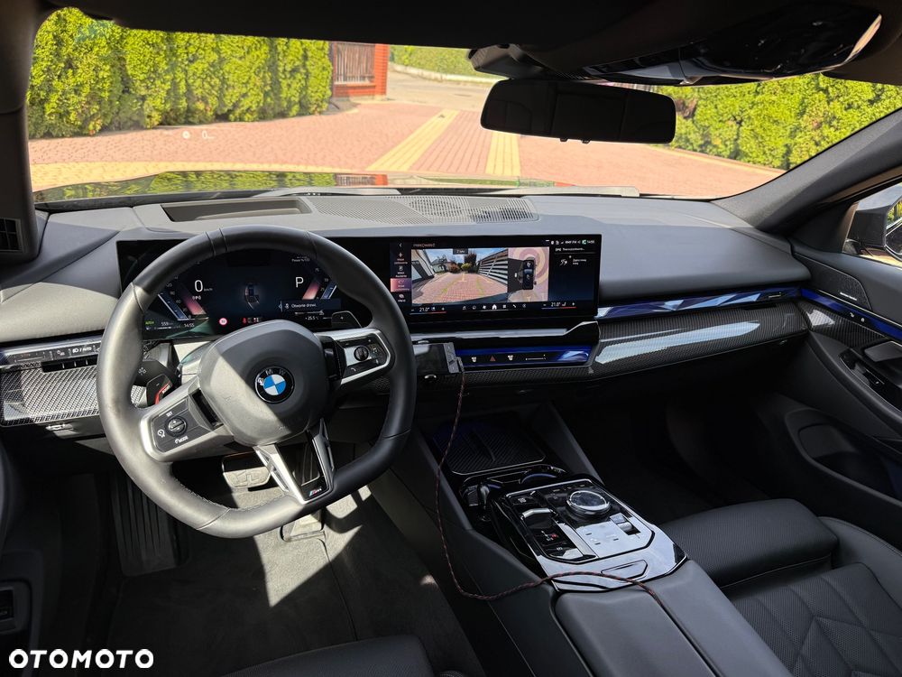 BMW Seria 5 520d xDrive - 21