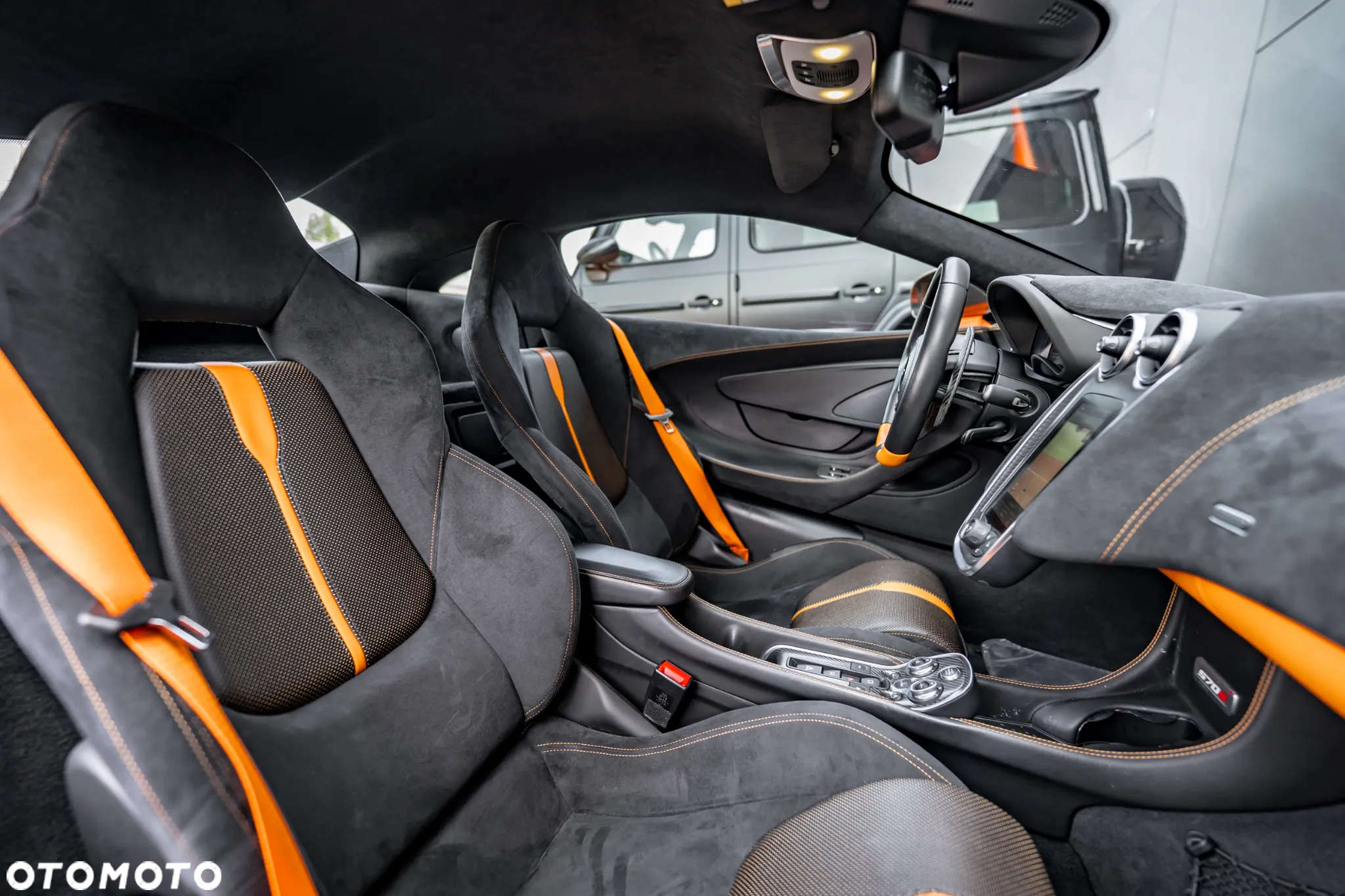 McLaren 570S Coupe - 40