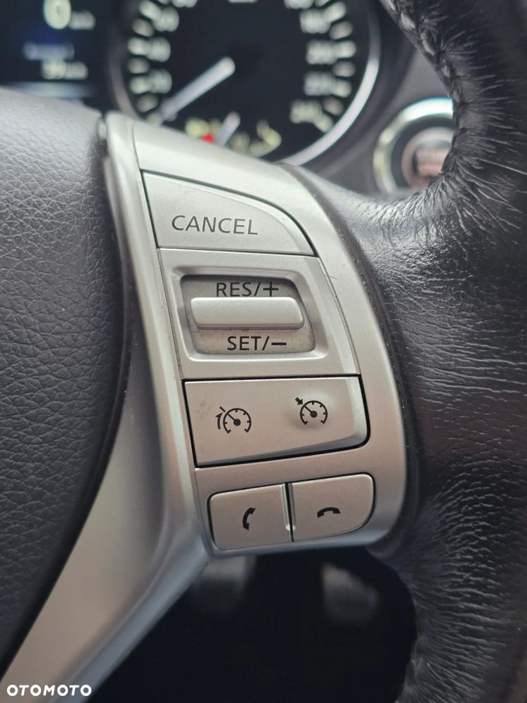 Nissan X-Trail 1.6 dCi ALL-MODE 4x4i Tekna - 33