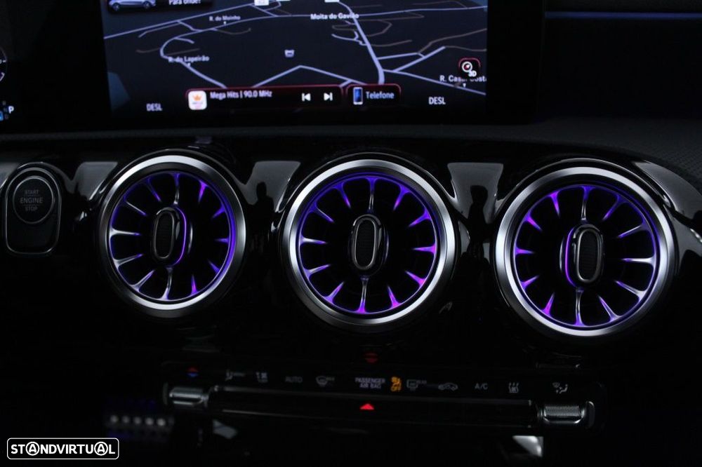 Mercedes-Benz A 250 e AMG Line - 28