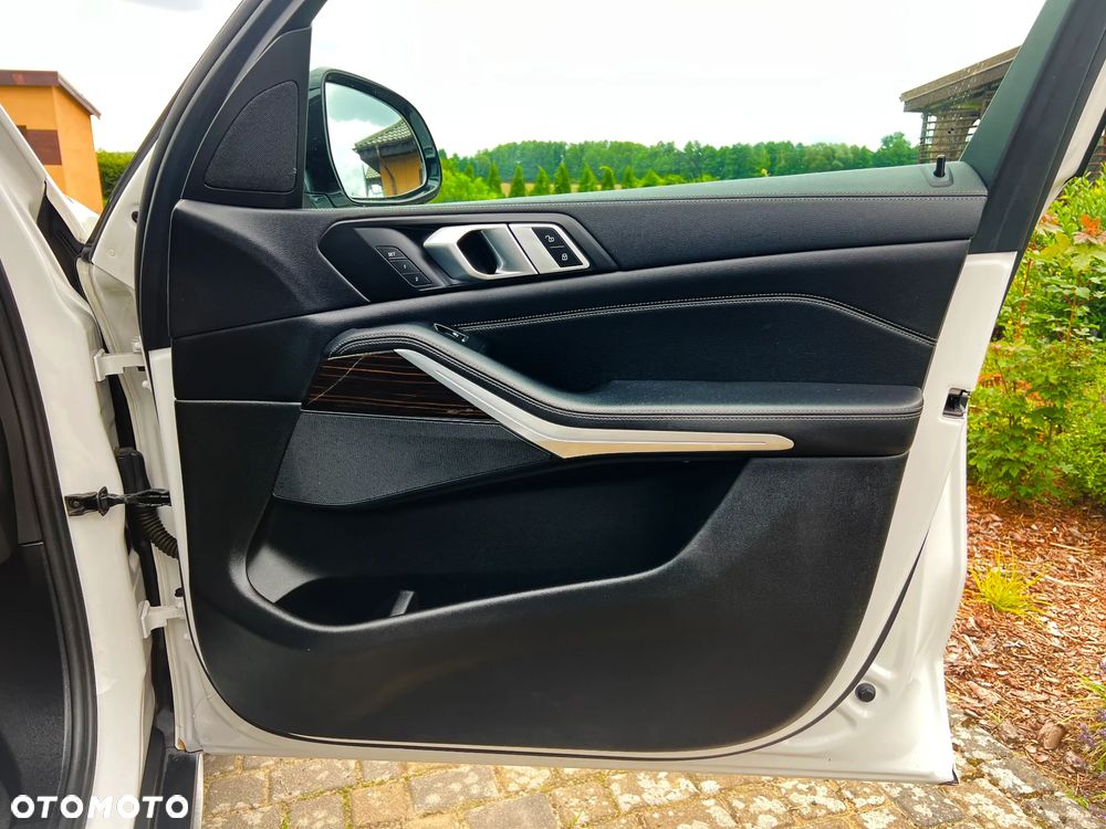BMW X5 xDrive40i - 34