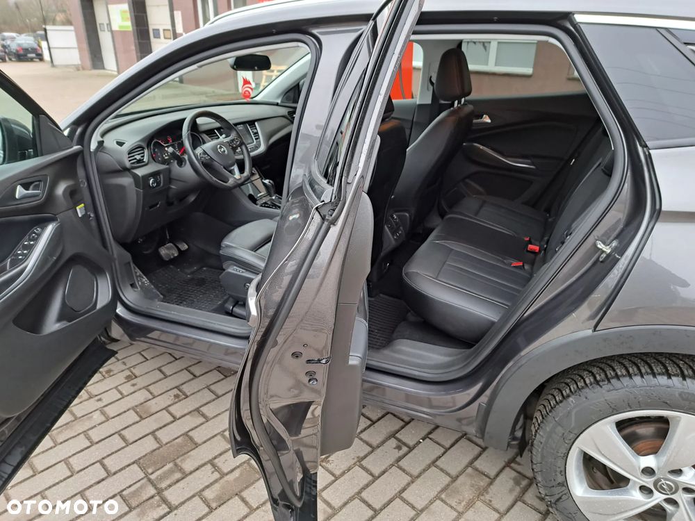 Opel Grandland X - 13