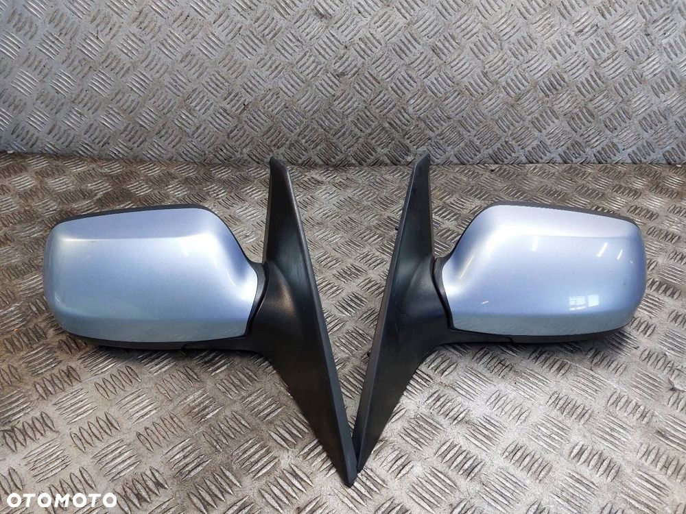 LUSTERKO LEWE + PRAWE ELEKTRYCZNE MAZDA 3 I BK LIFT 33Y 5 PIN EU - 1