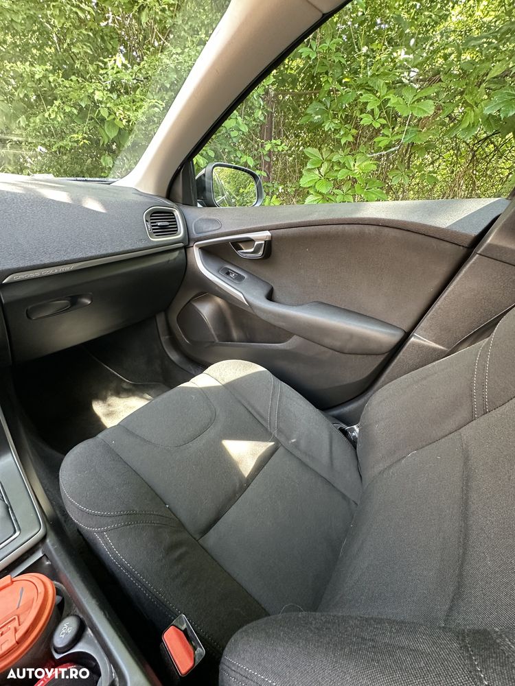 Volvo V40 D3 Geartronic - 10