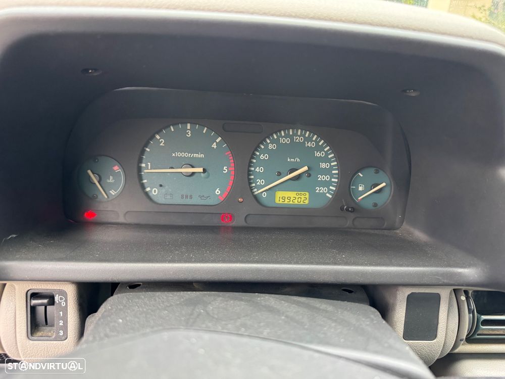 Land Rover Freelander 2.0 di - 9