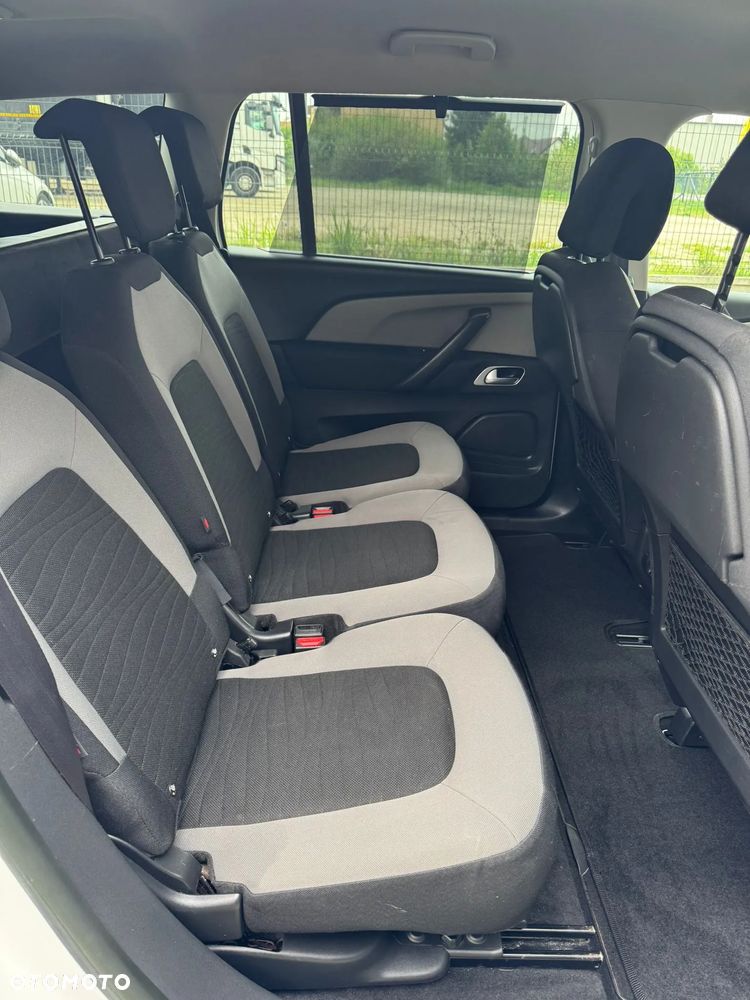 Citroën C4 Grand Picasso - 17