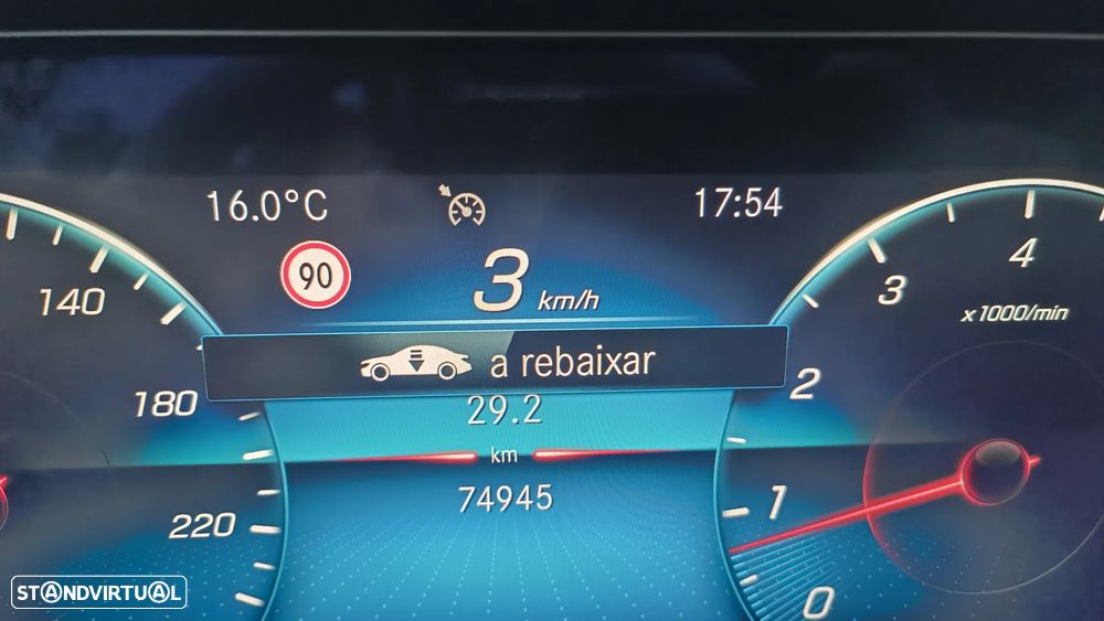 Mercedes-Benz E 200 9G-TRONIC AMG Line - 20