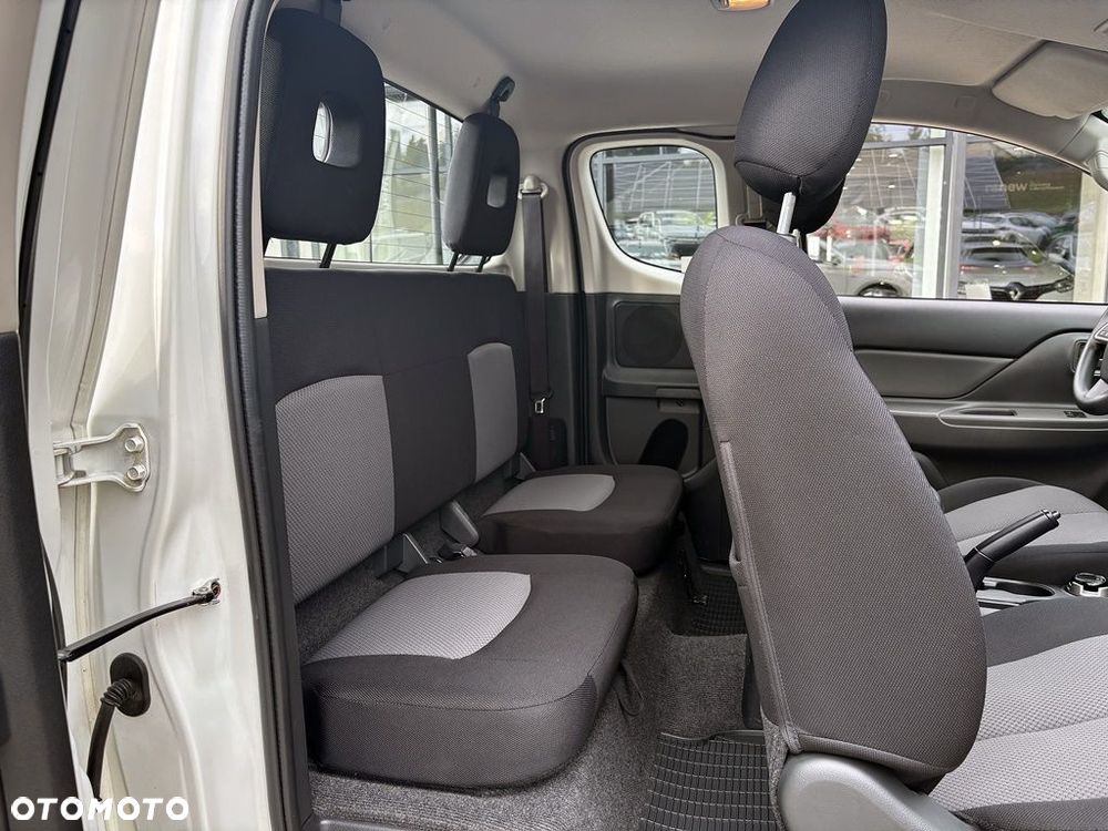 Mitsubishi L200 2.4 d DC Invite - 22