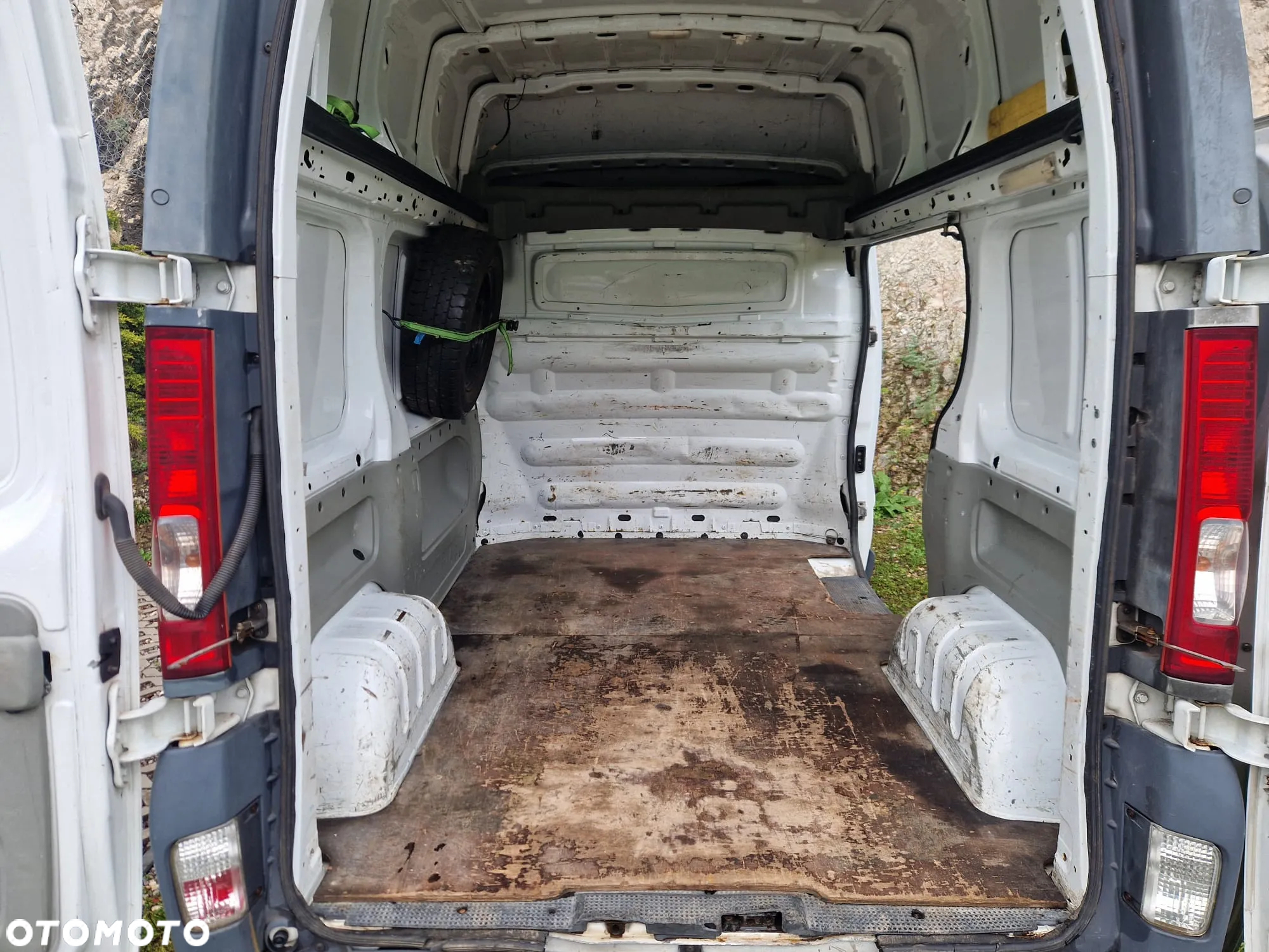Renault Trafic L1H2 - 16