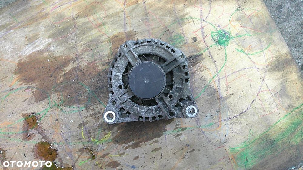 CITROEN C4 1.6 HDI ALTERNATOR - 3