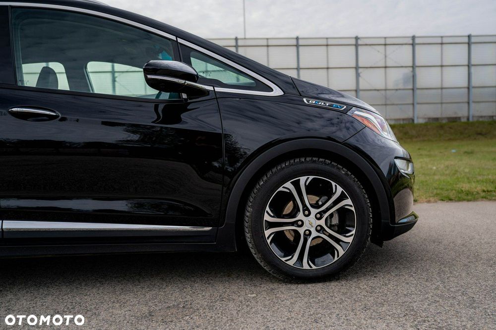 Chevrolet Bolt - 8