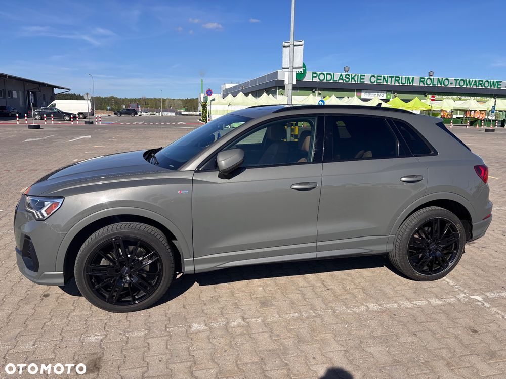 Audi Q3 45 TFSI Quattro S tronic S line - 2