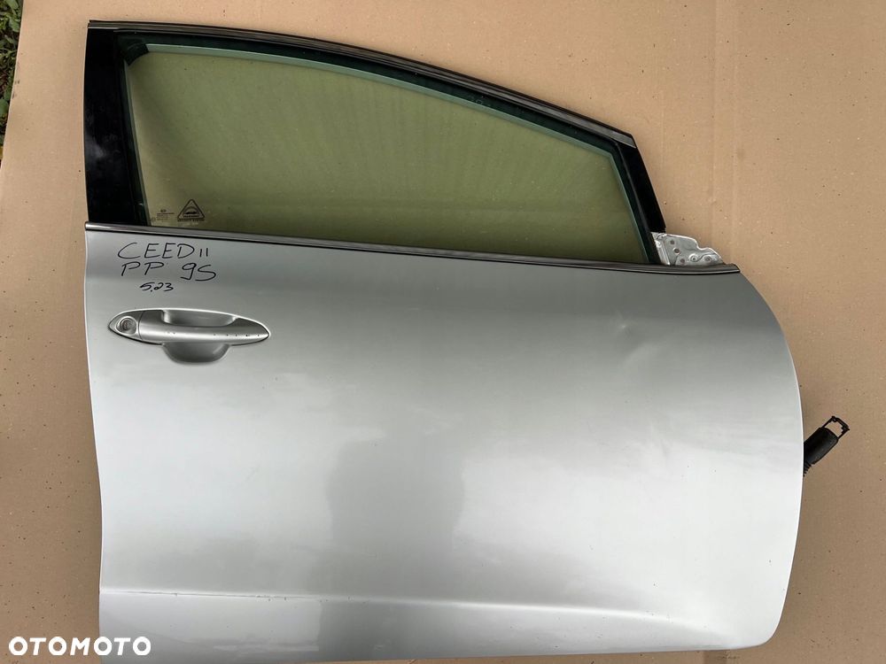 kia ceed ii drzwi prawe przednie prawy przód 9s - 1