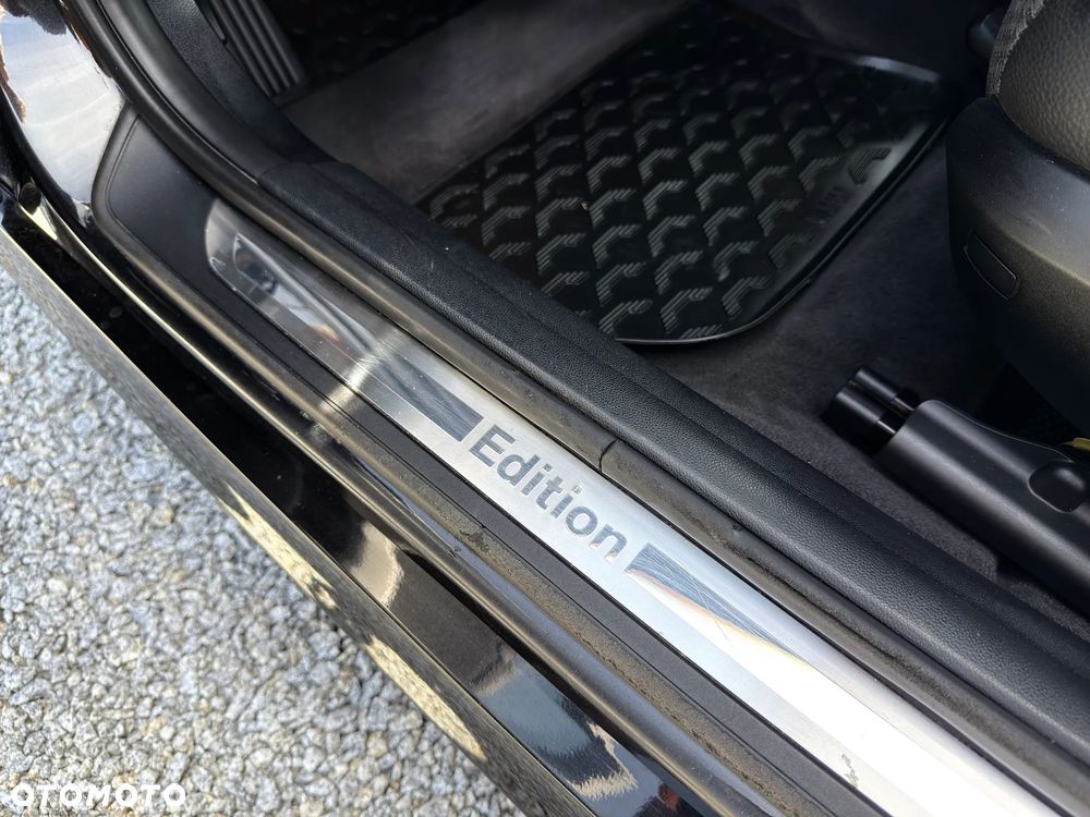BMW Seria 3 320d xDrive DPF Edition Lifestyle - 36